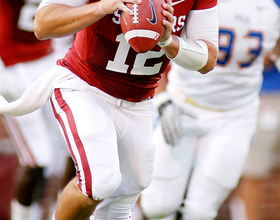 Oklahoma quarterback Jones poised for big senior season