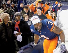 Syracuse to play in Pinstripe Bowl for 2nd time in 3 years