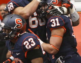 Fullback Cleveland catches 2 touchdowns in career day