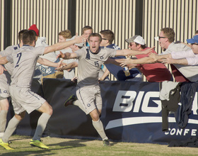 Georgetown ties game with 10 minutes left in regulation, scores in overtime to end Syracuse's season in 3rd round