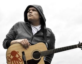 Freshman artist advocates for Native American rights through music