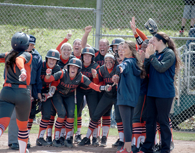 Mary Dombrowski highlights explosive Syracuse offense in 11-2 Senior Day victory over UVA