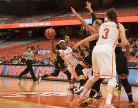 Syracuse lets lead slip late in 77-73 loss to North Carolina