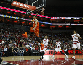 Gallery: Syracuse drops matchup with Louisville, 72-58