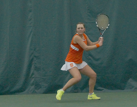 Maria Tritou and Gabriella Knutson use backhand shot to elevate game