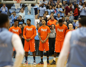 Boeheim's Army honors late Pearl Washington with jersey patch and warm-up shirts