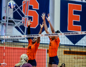 Gallery: Syracuse volleyball loses to Colgate for 2nd straight loss to start year