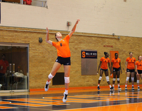 Syracuse volleyball's Annie Bozzo fills in as serve specialist