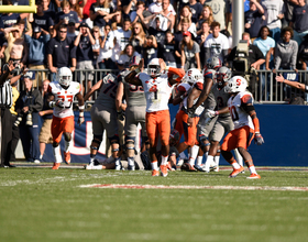 Syracuse football snaps 2-game losing streak with 31-24 win over Connecticut