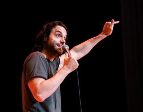 Chris D'Elia makes sold-out Family Weekend audience laugh out loud