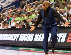 Syracuse women’s basketball suffers big defeat, 105-84, to Texas A&M