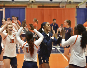 3rd set comeback propels Syracuse to win in ACC opener