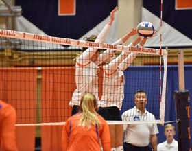 Height dominance up front leads Syracuse past Clemson in straight-sets, 3-0