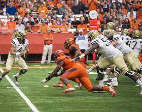 Syracuse's defensive line needs to contain Clemson's dual-threat quarterback Kelly Bryant