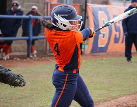 Syracuse's bats silent in 2-1 loss to Notre Dame