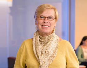 iSchool Dean Liz Liddy announces plans to retire