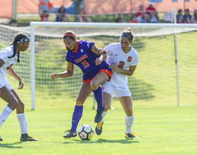 Corner kicks doom the Orange in 3-0 loss; SU drops 5th straight game