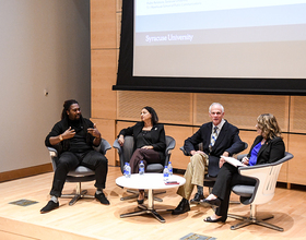 Professors discuss social media’s impact on activism at SU lecture