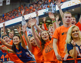 How Syracuse drew 40,000 people to the Carrier Dome