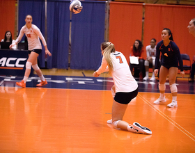 Syracuse rallies to win final two sets and defeat Clemson 3-2