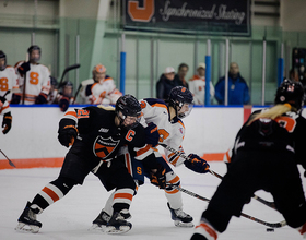 Orange blow 2 goal lead in 3rd period, lose to RIT 6-4