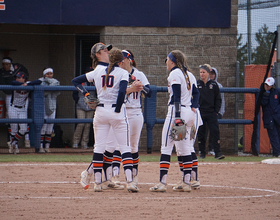 Syracuse drops both games of doubleheader to open its season