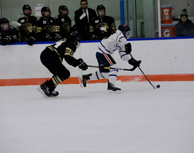 Abby Moloughney seals 5-4 comeback win over Lindenwood