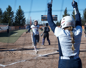 Alicia Hansen switches to shortstop, leads Syracuse in split against Notre Dame