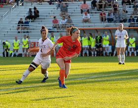 No. 22 Louisville dominates Syracuse en route to 3-0 win