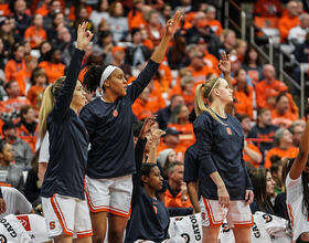 No. 17 Syracuse loses 3-point shootout with No. 1 Oregon, 81-64