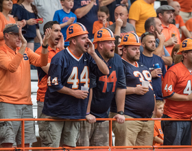 New York to revisit having fans at games, make final decision before season