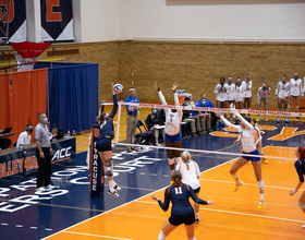 Syracuse loses in straight sets, drops 2nd consecutive game to Notre Dame