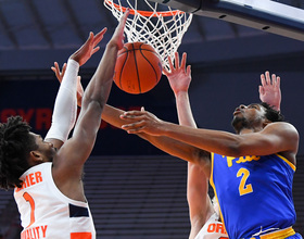 Pitt grabs 20 offensive rebounds in SU’s latest interior lapse without Sidibe