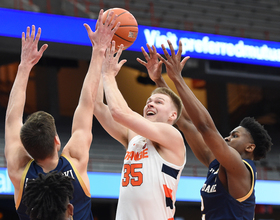 Buddy Boeheim explodes for career-high 29 points in 75-67 win over UND