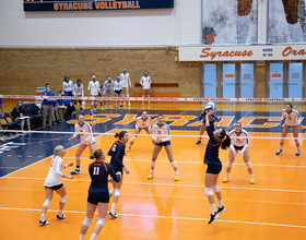 3 factors behind SU volleyball’s early success