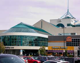 Juli Boeheim robbed in Destiny USA parking lot