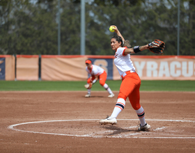 Syracuse finishes 1-1 in doubleheader against Canisius