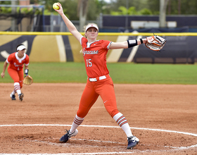 Syracuse falls to Louisville 3-2 to complete sweep