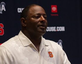 Dino Babers talks offensive strengths, November depth in weekly press conference