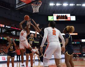 Syracuse’s pass-heavy style fuels 93-75 win over Coppin State