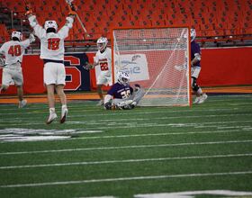 Alex Simmons galvanizes Syracuse's 20-goal performance with 4 assists