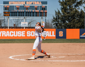 Syracuse loses 2 straight to Louisville in double-header