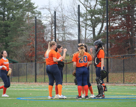 SU club softball relies on trust while playing without a coach