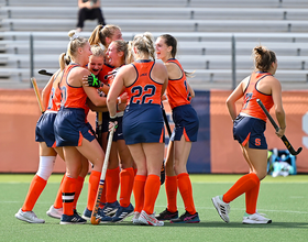 Syracuse remains at No. 10 in NFHCA poll