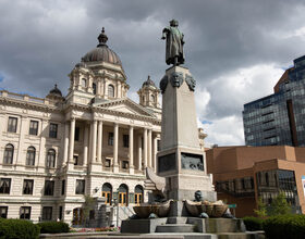 Columbus Monument Corp. hosts rally, wreath-laying to honor Christopher Columbus, Italian heritage