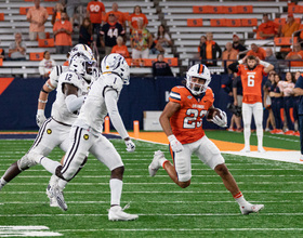 Syracuse running back Ike Daniels enters transfer portal