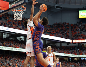 Observations from SU’s loss to Clemson: Frontcourt disparity, Quiet Bell