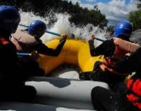 Photo : Whitewater Rafting