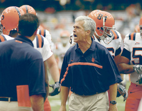 Missing the Grade: Syracuse football earns a D+ for its performance in first half of 2005