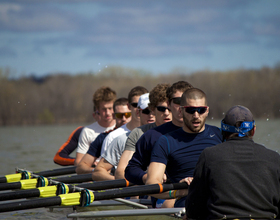 Rowing : Split opinions dominate men's crew's exclusion from NCAA